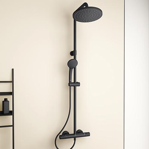 Ceratherm T25 shower system, with telescopic function, matt black Anwendung 1