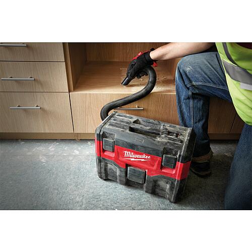 Cordless wet and dry vacuum cleaner M18VC2-0, 18 V Anwendung 2