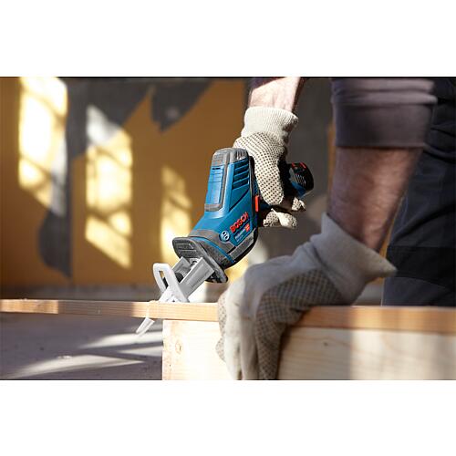 Cordless reciprocating saw GSA 12V-14, 12 V Anwendung 1