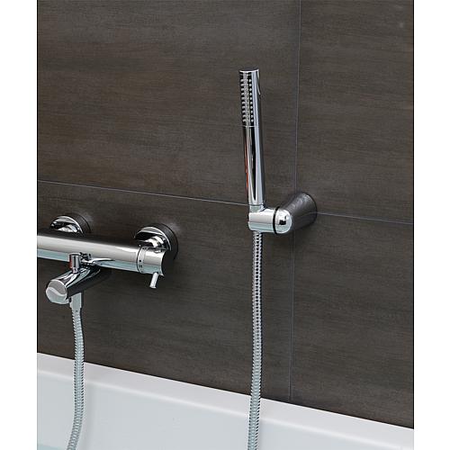 Handheld rod shower Evelia with wall shower holder Anwendung 2