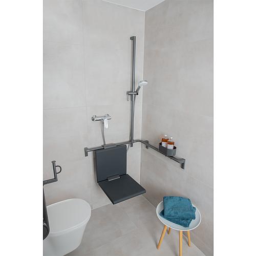 Cavere shower handrail with shower holder Anwendung 1